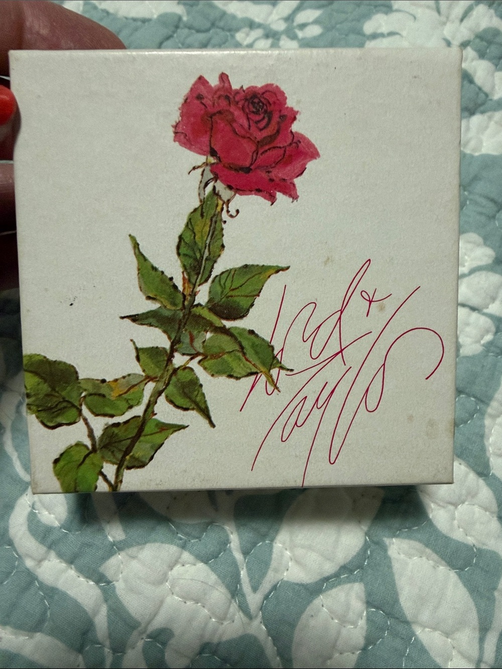 VINTAGE Lord & Taylor gift box -small jewelry size.